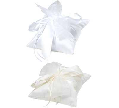 Eternal Ring Pillow
